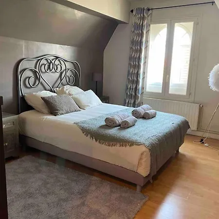 Vila Magnifique Centre La Rochelle (Charente-Maritime)